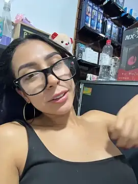 _alabina_'s cam snapshot