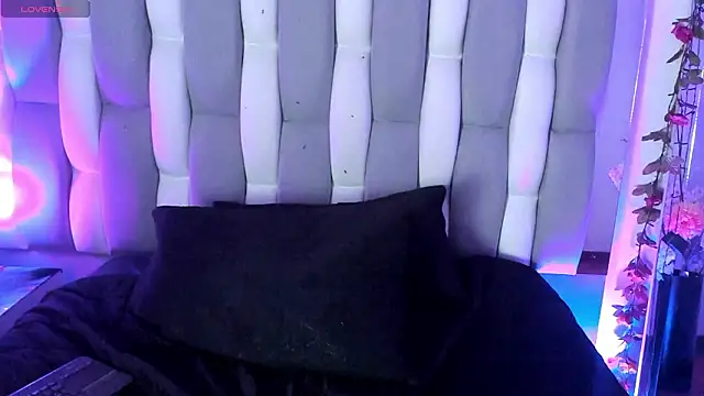 Adaara_Rey's cam snapshot