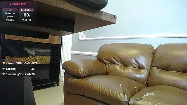 LiamRivers_'s cam snapshot