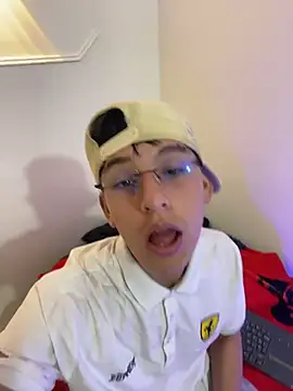 Alexander_Collinss's cam snapshot