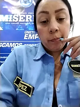 CRISTAL__11's cam snapshot