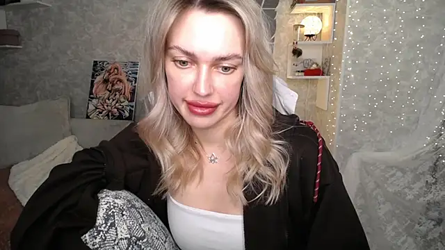 NickyAdamidi's cam snapshot