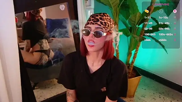 La_Diabla_111_'s cam snapshot