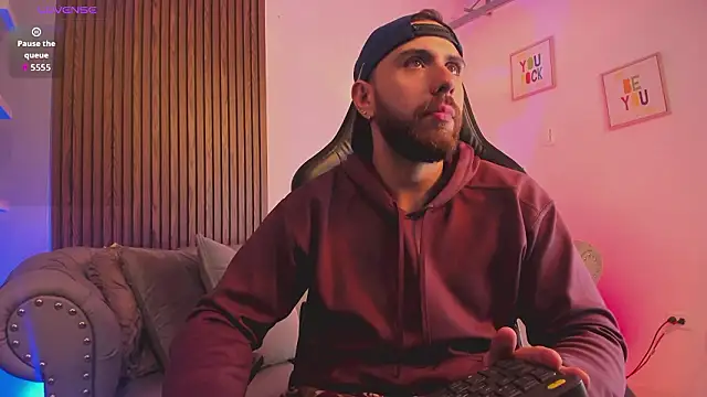 Maximo_Wolff's cam snapshot