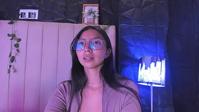 kendall_saenz's cam snapshot