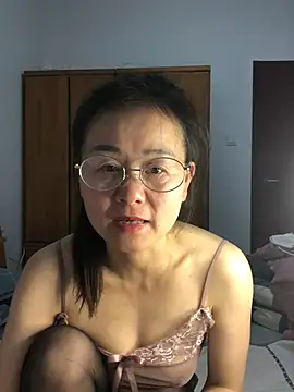 yunyun52012 live sex cam