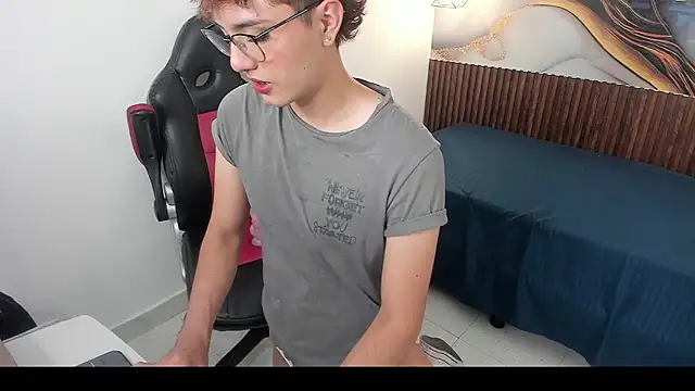 ReneePaz live sex cam