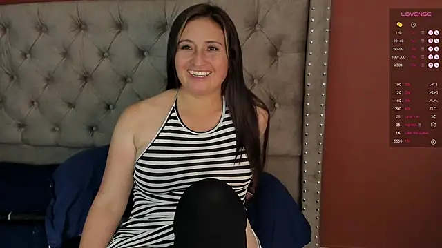 angela_fiory's cam snapshot