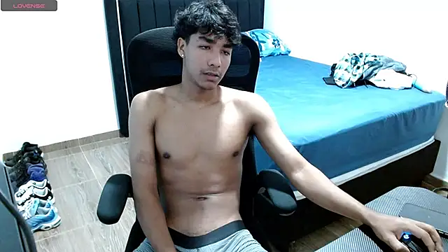 Tyler_prince's cam snapshot