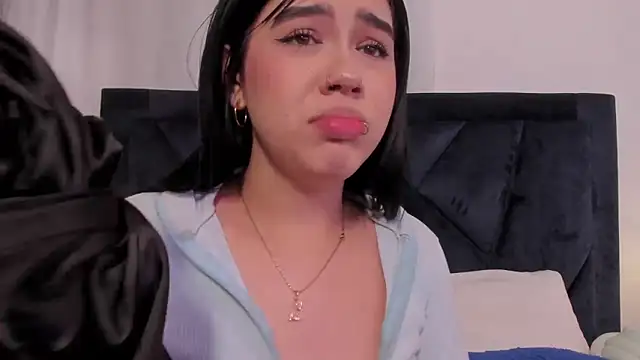 Lily_Woodz's cam snapshot