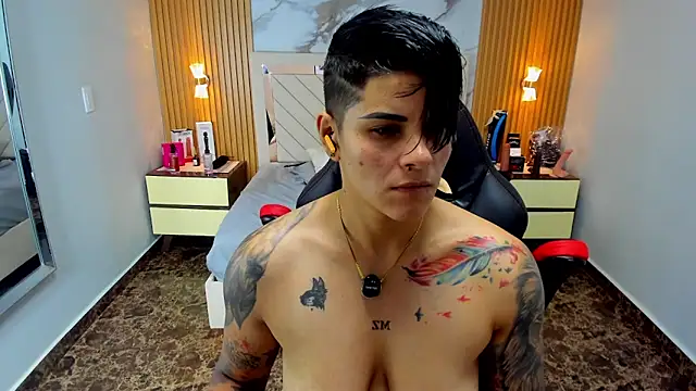 KAROLLJONES1 live sex cam