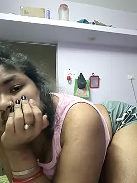 Deborbhavi222 live sex cam