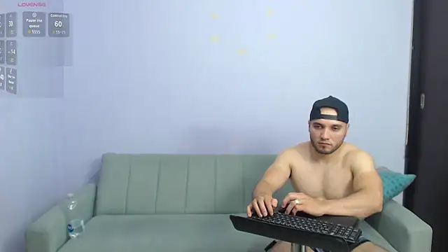 jhustin_marcius live sex cam