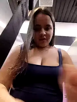 Julieth_hot-69's cam snapshot