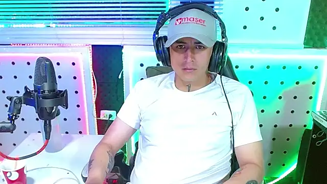 Godofcumxxx's cam snapshot