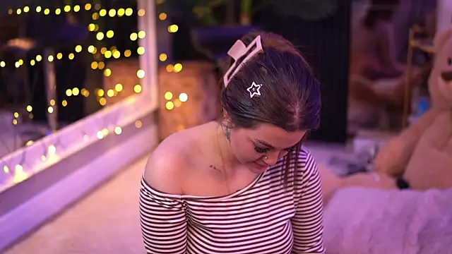 AkaliLuna's cam snapshot