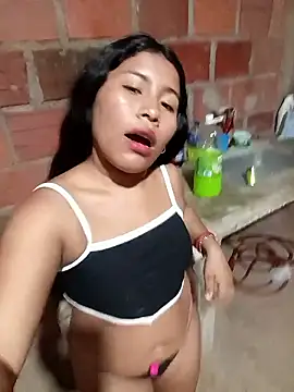 Sweet-Dirty-Storm live sex cam