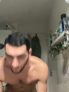 Anthopassif84's cam snapshot