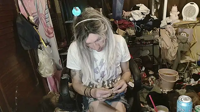 Ombeline1 live sex cam