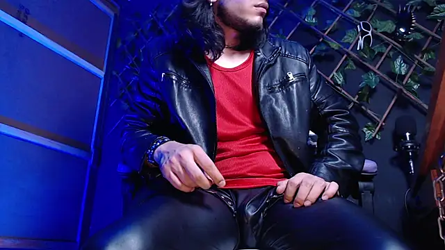 Dicaprioo_'s cam snapshot