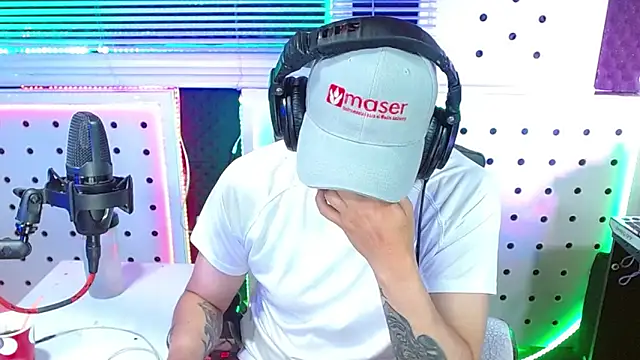 Godofcumxxx's cam snapshot