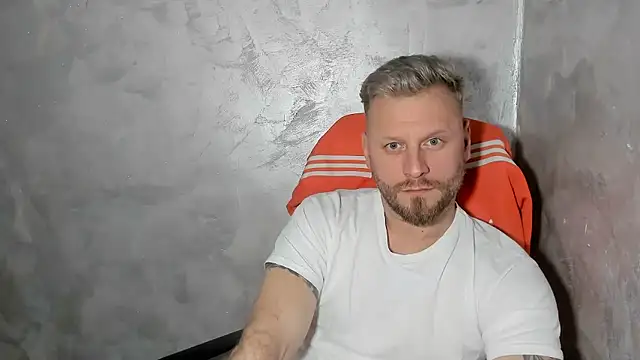 ALEX_BEAUTY2025's cam snapshot