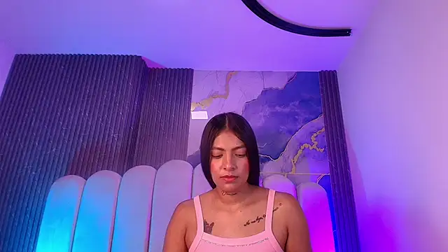 hot_dione's cam snapshot