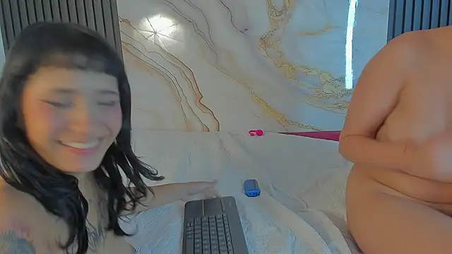 azul_honey's cam snapshot