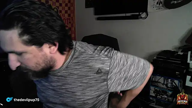 DevilPup75_'s cam snapshot