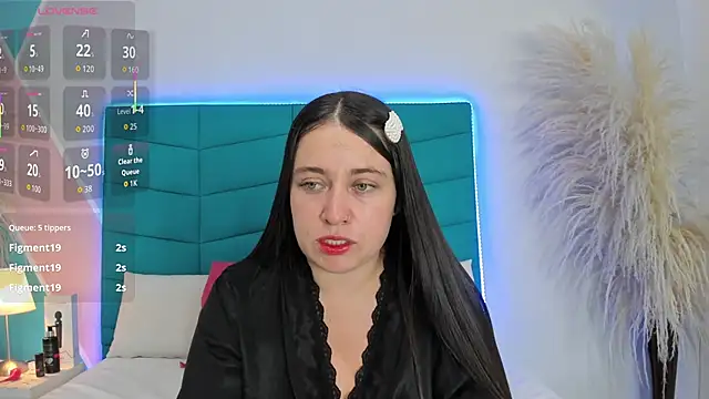 _victoria_collins_'s cam snapshot