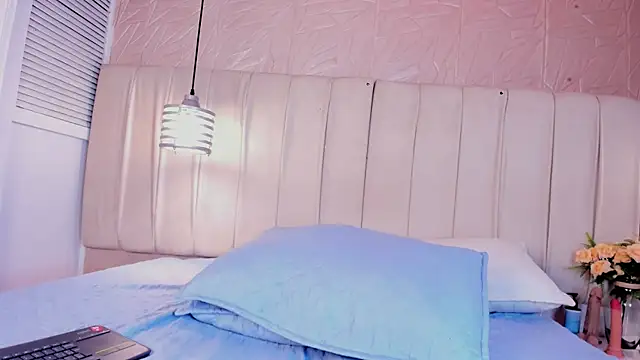 gaby_cloudy's cam snapshot