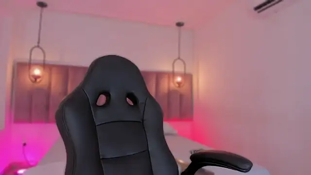 Haily_b's cam snapshot