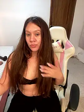 emma_hot2006's cam snapshot