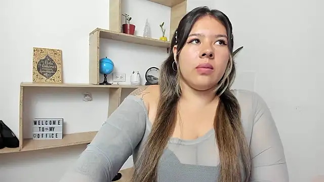 LinaBrowm's cam snapshot