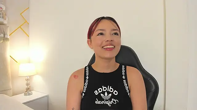 Martinaa_Garcia's cam snapshot