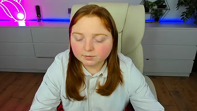 KattyRose8's cam snapshot