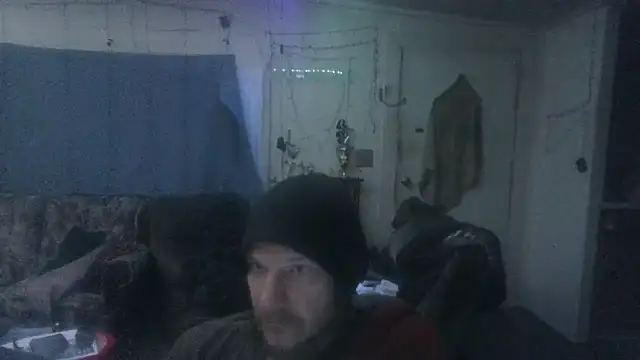 Poundtown1226's cam snapshot