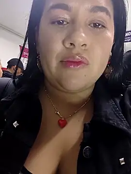 Kendra-daring's cam snapshot