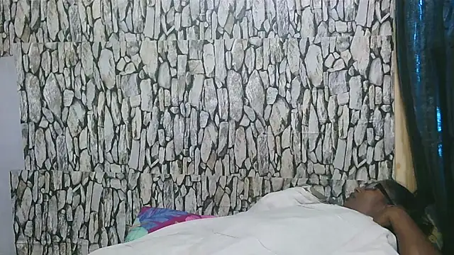 Exotic_indian95's cam snapshot