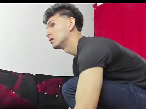 camilo_model's cam snapshot