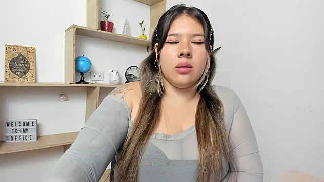 LinaBrowm's cam snapshot