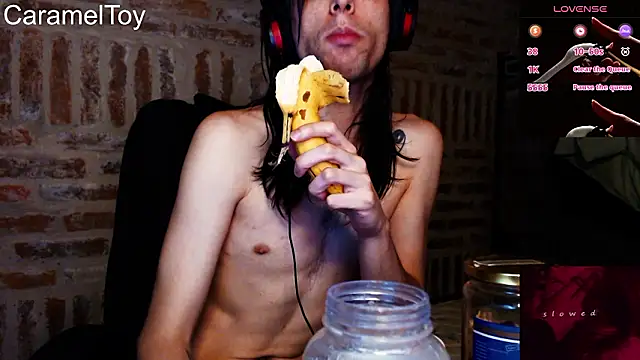 CaramelToy's cam snapshot