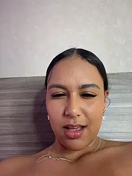 MiilaBlake's cam snapshot