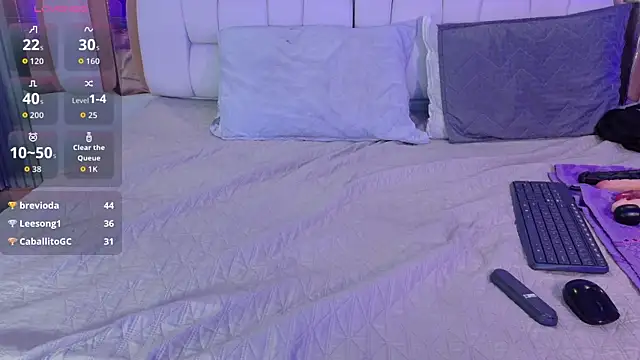 valkiria_moore's cam snapshot