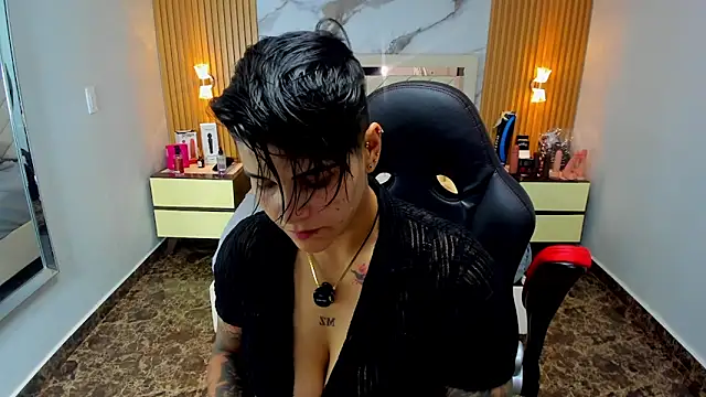 KAROLLJONES1's cam snapshot