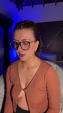 EmaSaenz live sex cam