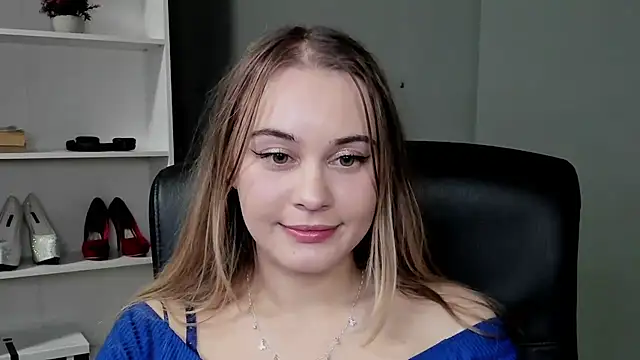 kitty_valeria's cam snapshot