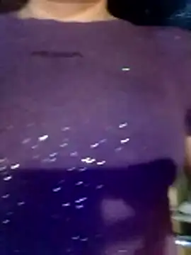 YiyinLy's cam snapshot