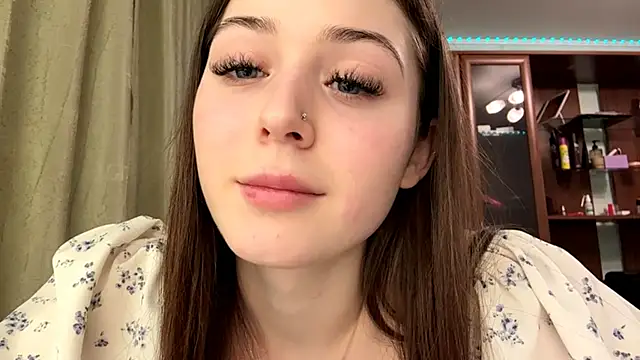 Adel_strongwoman live sex cam