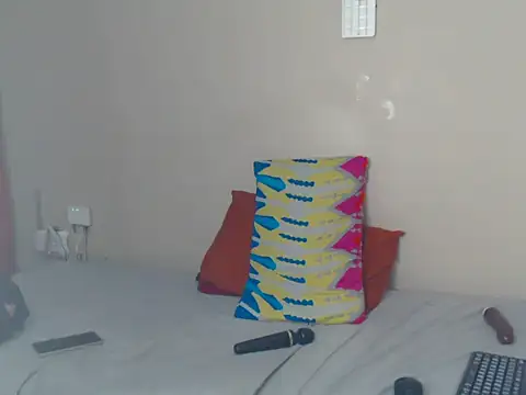 SexyLips86 live sex cam